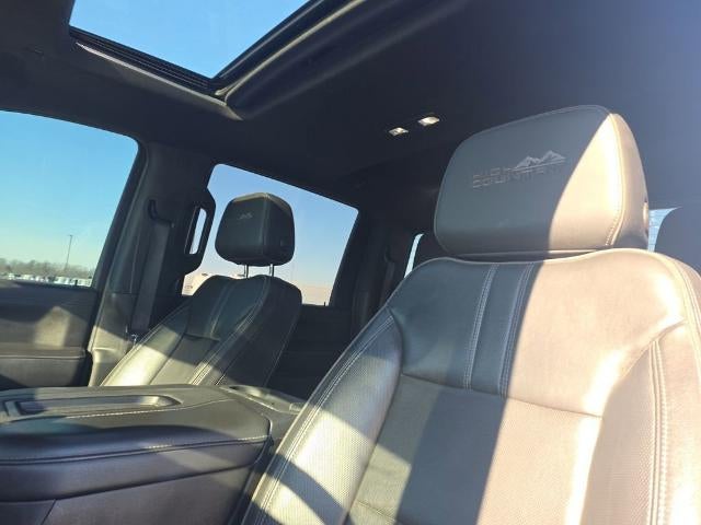 2022 Chevrolet Silverado 3500 HD High Country