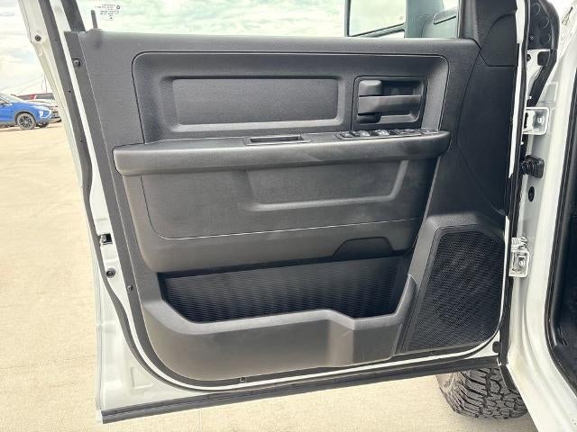 2024 RAM 3500 Tradesman Crew Cab 4x4 8' Box