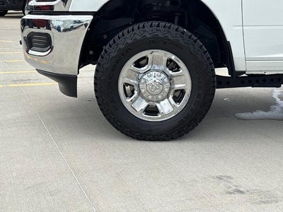 2024 RAM 3500 Tradesman Crew Cab 4x4 8' Box