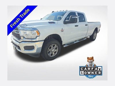 2023 RAM 3500 Tradesman Crew Cab 4x4 8' Box