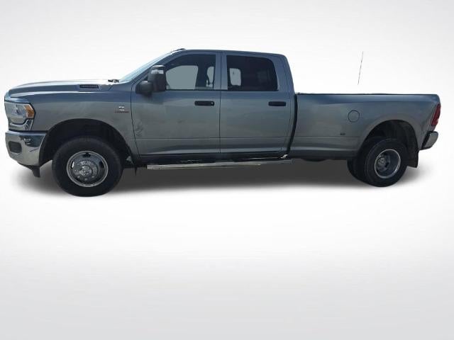 2024 RAM 3500 Tradesman Crew Cab 4x4 8' Box