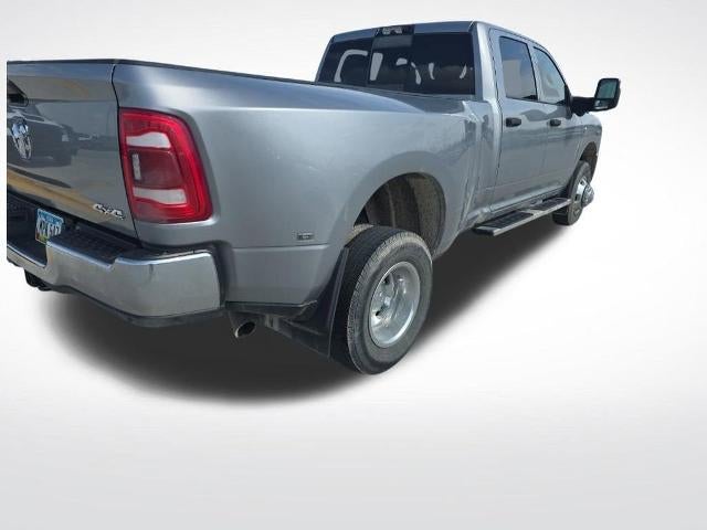 2024 RAM 3500 Tradesman Crew Cab 4x4 8' Box