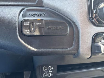2024 RAM 3500 Tradesman Crew Cab 4x4 8' Box