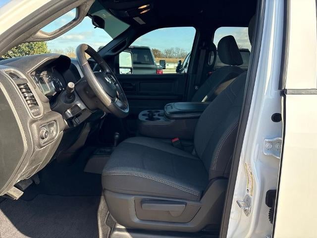 2024 RAM 3500 Tradesman Crew Cab 4x4 8' Box