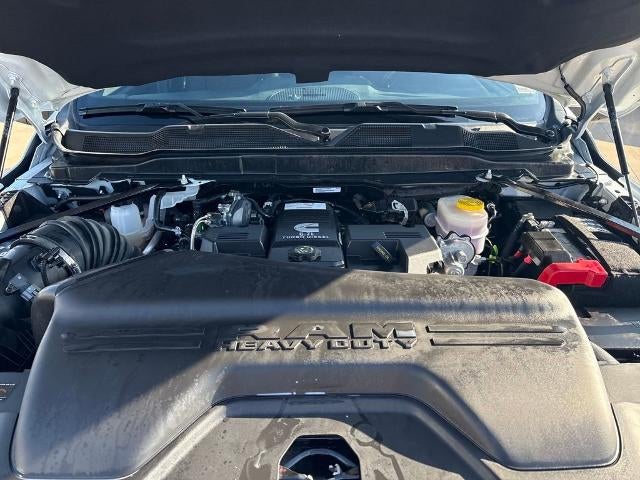 2024 RAM 3500 Tradesman Crew Cab 4x4 8' Box