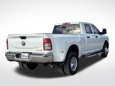 2024 RAM 3500 Tradesman Crew Cab 4x4 8' Box