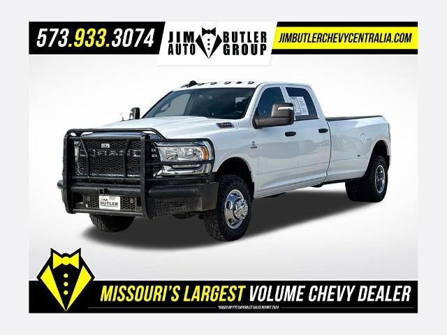 2023 RAM 3500 Tradesman 4X4 Crew Cab LWB's photo