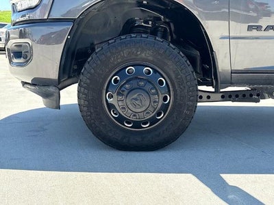 2024 RAM 3500 Big Horn Crew Cab 4x4 8' Box