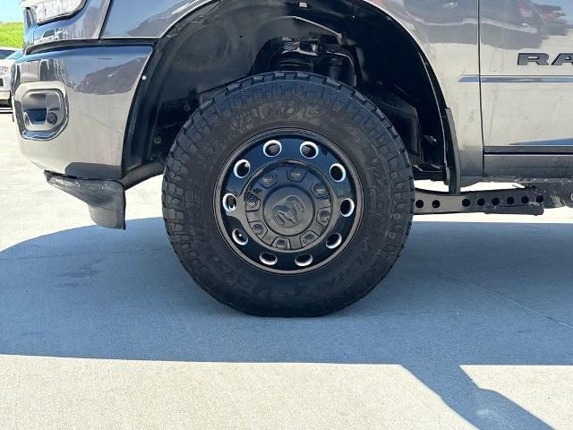 2024 RAM 3500 Big Horn Crew Cab 4x4 8' Box