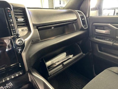 2024 RAM 3500 Big Horn Crew Cab 4x4 8' Box