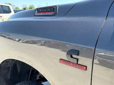 2024 RAM 3500 Big Horn Crew Cab 4x4 8' Box
