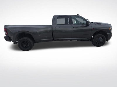 2024 RAM 3500 Big Horn Crew Cab 4x4 8' Box