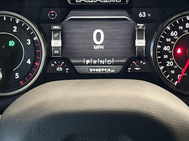 2024 RAM 3500 Laramie Crew Cab 4x4 8' Box