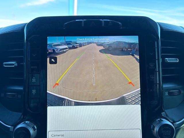 2024 RAM 3500 Laramie Crew Cab 4x4 8' Box