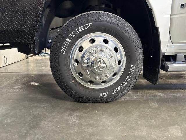 2024 RAM 3500 Laramie Crew Cab 4x4 8' Box