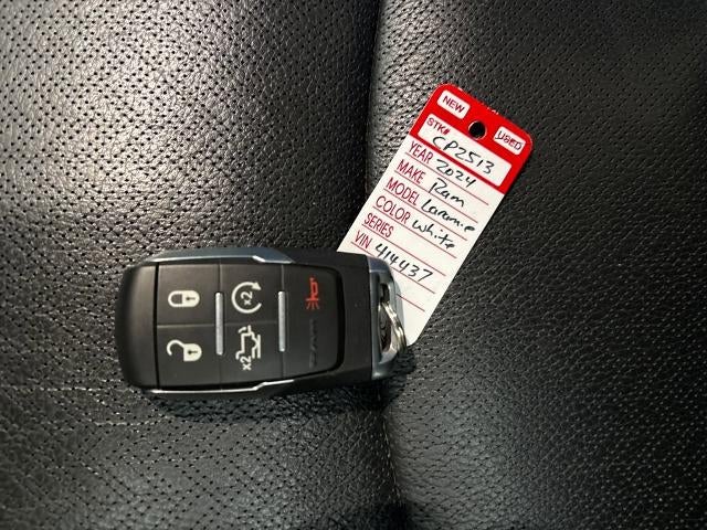 2024 RAM 3500 Laramie Crew Cab 4x4 8' Box