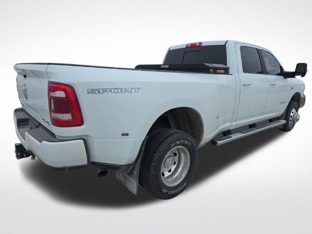 2024 RAM 3500 Laramie Crew Cab 4x4 8' Box