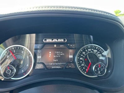 2024 RAM 3500 Laramie Crew Cab 4x4 8' Box