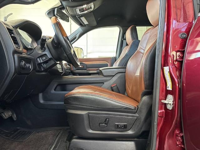 2020 RAM 3500 Laramie Longhorn Crew Cab 4x4 8' Box