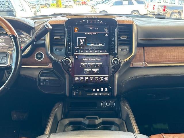 2020 RAM 3500 Laramie Longhorn Crew Cab 4x4 8' Box