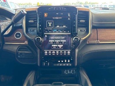 2020 RAM 3500 Laramie Longhorn Crew Cab 4x4 8' Box