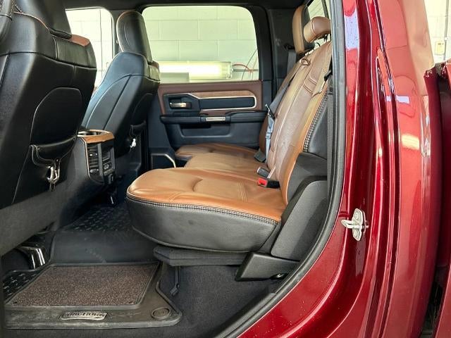 2020 RAM 3500 Laramie Longhorn Crew Cab 4x4 8' Box