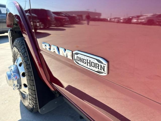 2020 RAM 3500 Laramie Longhorn Crew Cab 4x4 8' Box