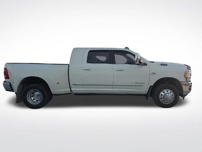 2021 RAM 3500 Limited Mega Cab 4x4 6'4" Box
