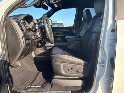 2024 RAM 3500 Limited Crew Cab 4x4 8' Box