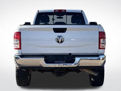 2022 RAM 2500 Tradesman Regular Cab 4x4 8' Box