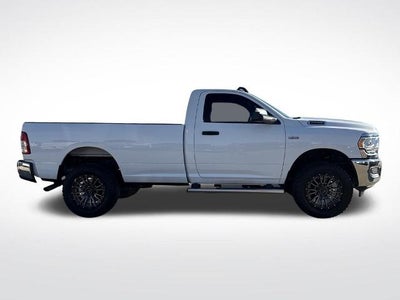 2022 RAM 2500 Tradesman Regular Cab 4x4 8' Box