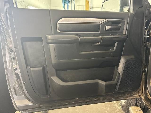 2020 RAM 2500 Tradesman Regular Cab 4X4 8' Box