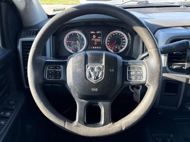 2017 RAM 2500 Tradesman Crew Cab 4x4 6'4" Box