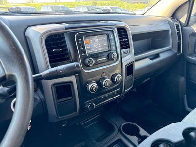2017 RAM 2500 Tradesman Crew Cab 4x4 6'4" Box