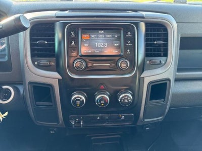 2017 RAM 2500 Tradesman Crew Cab 4x4 6'4" Box
