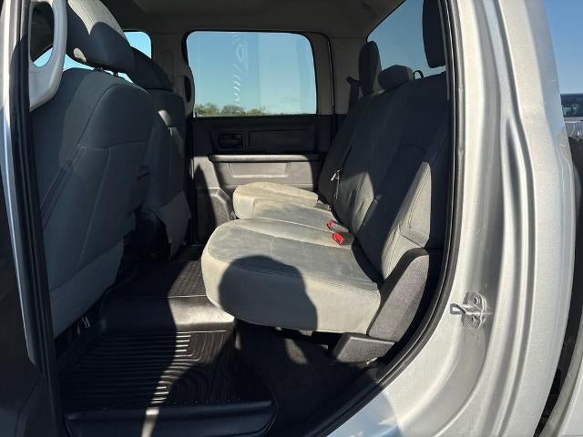 2017 RAM 2500 Tradesman Crew Cab 4x4 6'4" Box