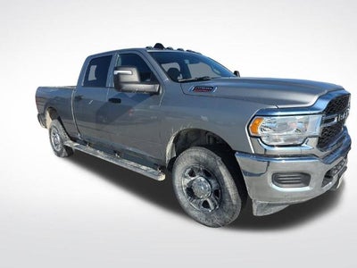 2024 RAM 2500 Tradesman Crew Cab 4x4 6'4" Box