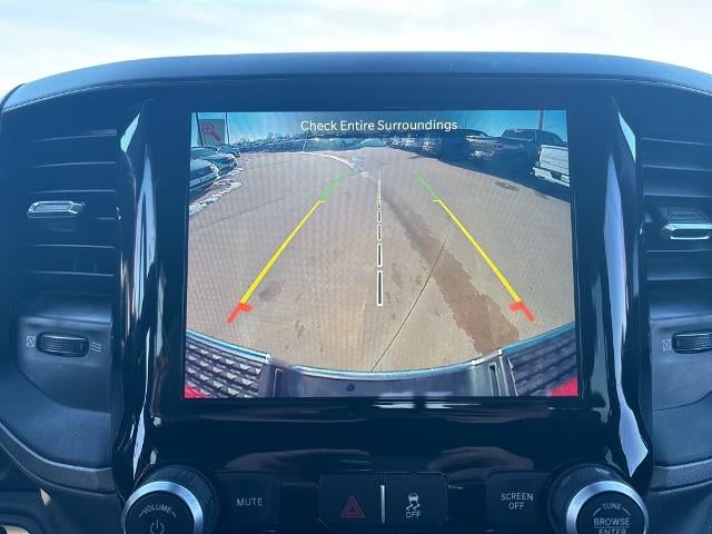 2023 RAM 2500 Tradesman Crew Cab 4x4 6'4" Box