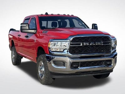 2023 RAM 2500 Tradesman Crew Cab 4x4 6'4" Box
