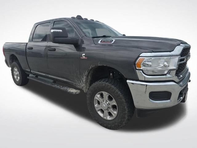 2024 RAM 2500 Tradesman Crew Cab 4x4 6'4" Box