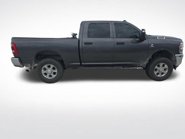 2024 RAM 2500 Tradesman Crew Cab 4x4 6'4" Box