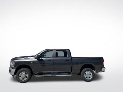 2024 RAM 2500 Tradesman Crew Cab 4x4 6'4" Box