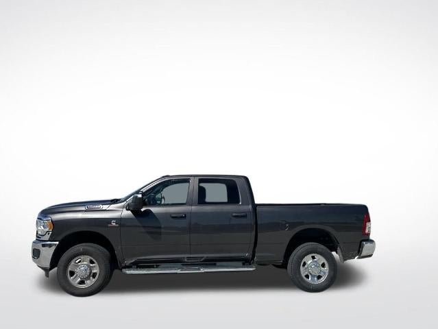 2024 RAM 2500 Tradesman Crew Cab 4x4 6'4" Box