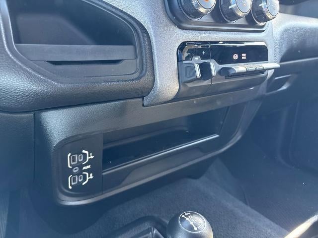 2024 RAM 2500 Tradesman Crew Cab 4x4 6'4" Box