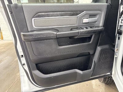 2022 RAM 2500 Big Horn Crew Cab 4x4 6'4" Box