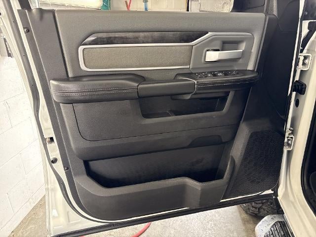 2022 RAM 2500 Big Horn Crew Cab 4x4 6'4" Box