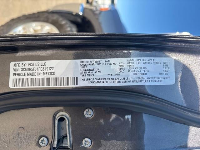 2023 RAM 2500 Laramie Crew Cab 4x4 6'4" Box