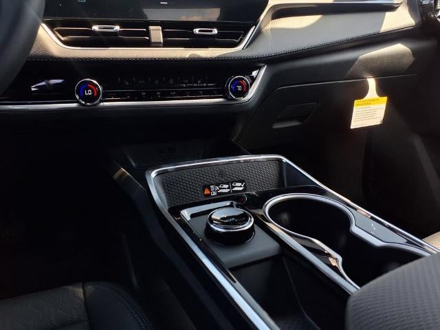 2027 Chevrolet Equinox LT - Photo 27