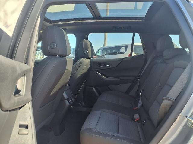2027 Chevrolet Equinox LT - Photo 9