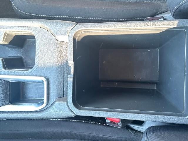 2020 Nissan Sentra SV Xtronic CVT